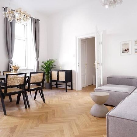 Boutique Suite Near Museum District 비엔나 외부 사진